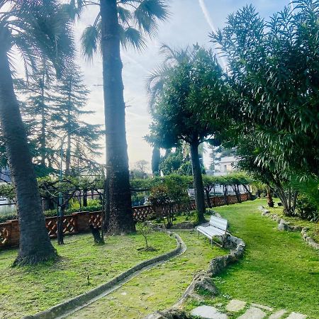 Appartamento Nel Parco Sanremo Exterior foto